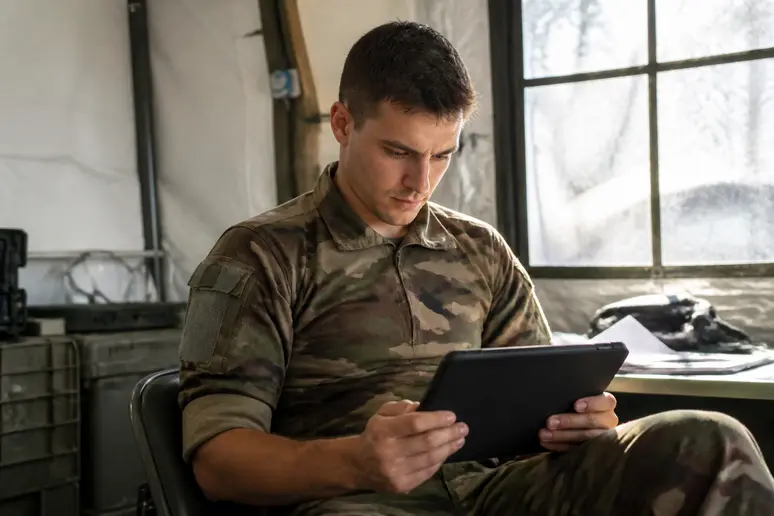 Vérification du calendrier de versement de la grille salaire réserviste armée de terre.